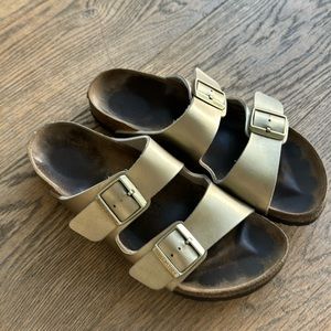 Birkenstock Women Gold Sandels